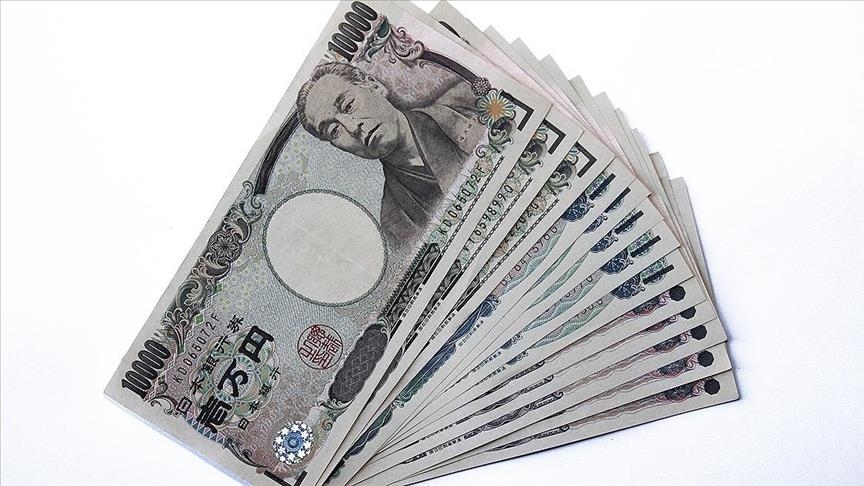 Yen's depreciation negative for Japanese economy: BoJ governor