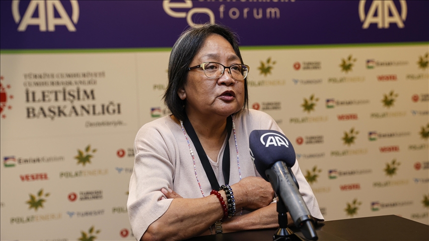 Senior Filipino journalist for innovation in news dissemination on climate change