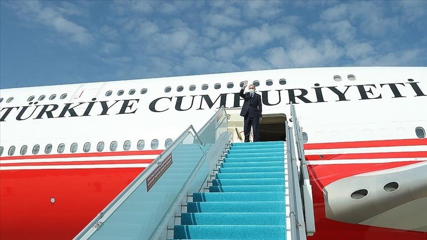 Президент Турции отбыл в Азербайджан