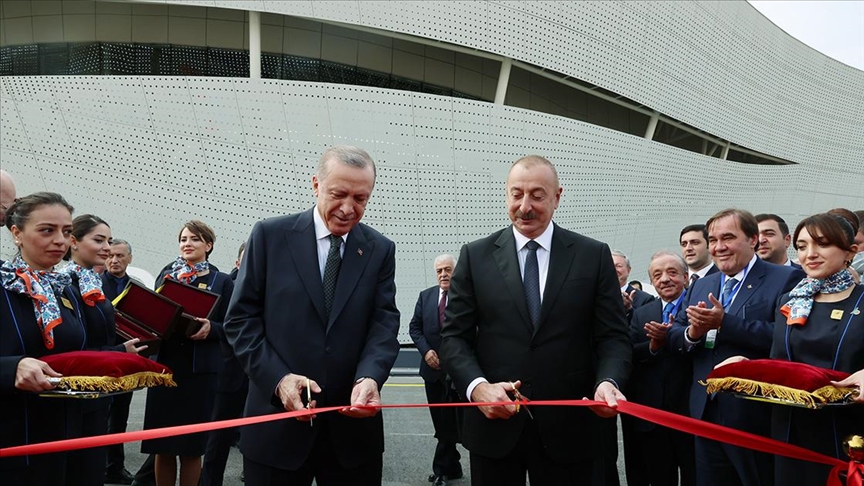 Cumhurbaşkanı Erdoğan ve Aliyev, Zengilan Uluslararası Havalimanı'nın açılışını yaptı