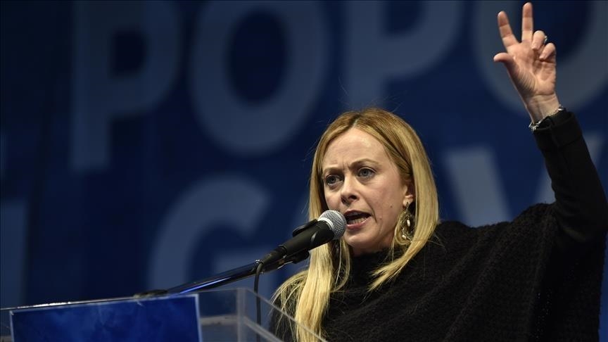 En Italie, une dirigeante d'extrême droite va former le gouvernement