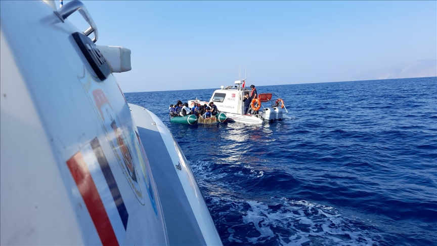 Türkiye rescues over 50 irregular migrants illegally pushed back by Greece