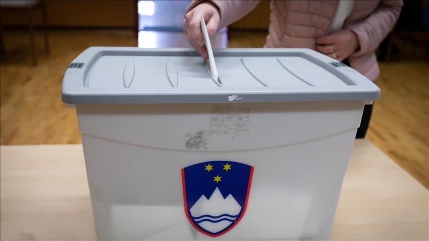 Отворени гласачките места за претседателските избори во Словенија