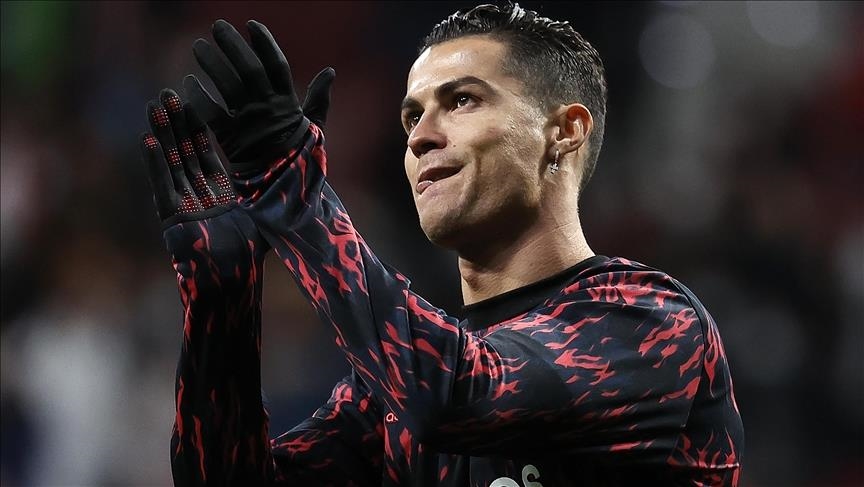 Ronaldo returns to Manchester United first-team training