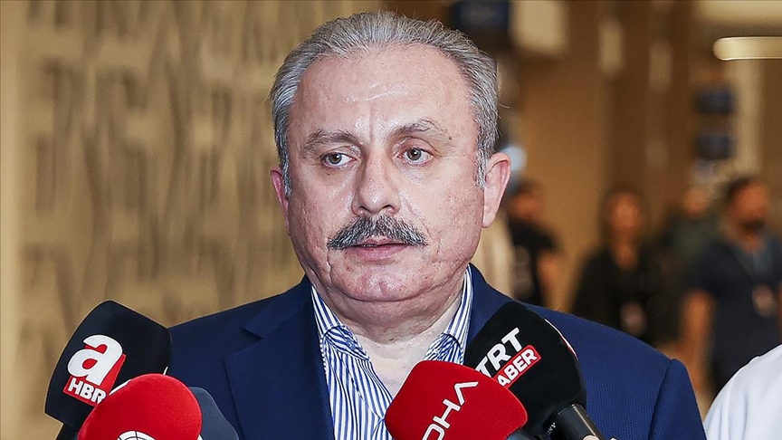 TBMM Başkanı Şentop: (Başörtüsüyle ilgili anayasa değişikliği) 400'ü geçtikten sonra referanduma sunulması ihtiyaridir