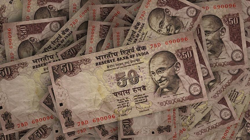 Крупнейшие банки РФ открыли «спецсчета» в рупиях в Индии