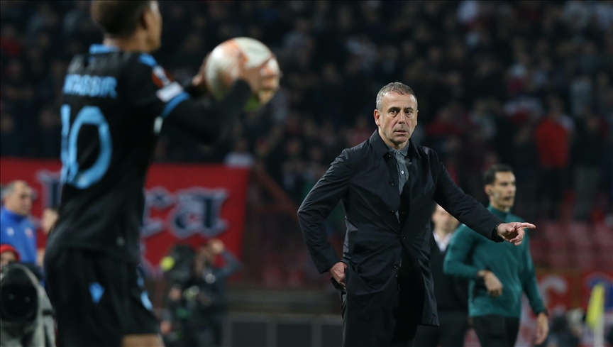 Trabzonspor Teknik Direktörü Abdullah Avcı: Her şekilde Avrupa'da devam etmek, maç sayısını artırmak istiyoruz