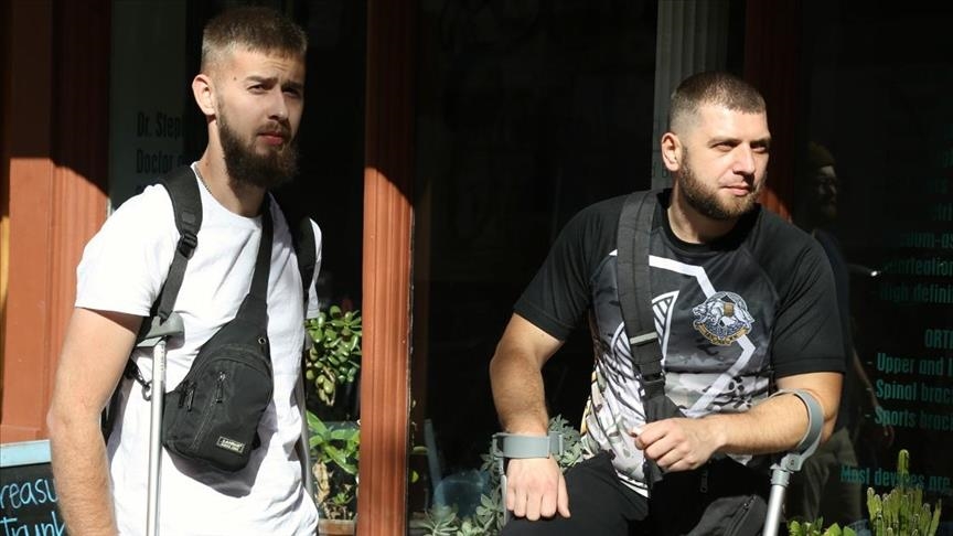 Soldier who lost leg due to Russian mine wants to return to fighting after treatment