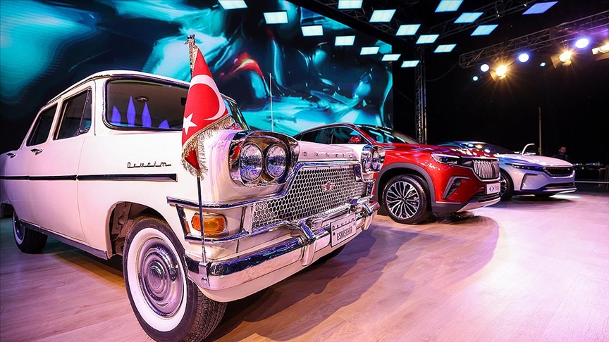Türkiye'nin ilk yerli otomobili "Devrim" Togg'un Gemlik Kampüsü'ne getirildi