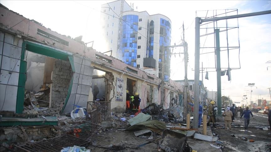 طی انفجار بمب در پایتخت سومالی 100 نفر جان باختند