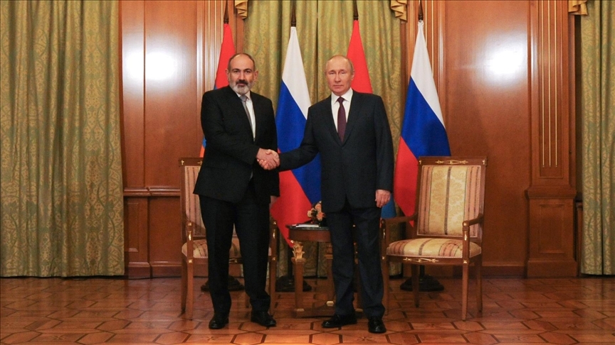 Путин заявил, что надеется на завершение «конфликта» вокруг Карабаха