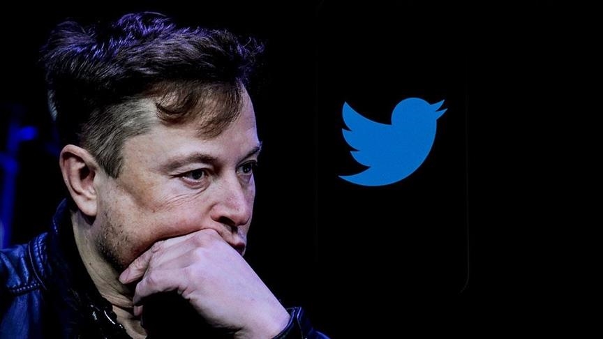 Маск временно будет один руководить соцсетью Twitter