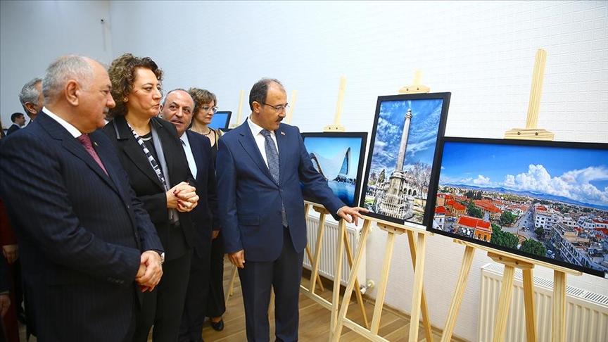 Bakü'de Azerbaycan ile KKTC'nin kardeşliğini yansıtan fotoğraf ve resim sergisi açıldı