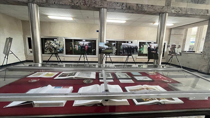 Türkiye-Küba diplomatik ilişkilerinin 70. yılı sergisi Havana'da açıldı