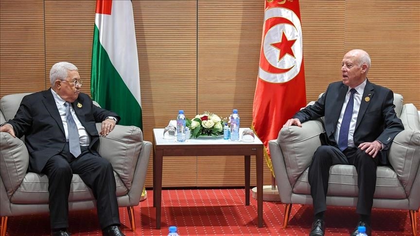 Sommet arabe: Mahmoud Abbas et Kaïs Saïed discutent des questions d'intérêt commun