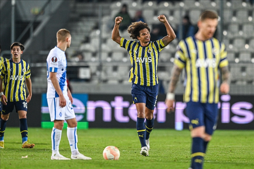 4 турецких клуба пробились в следующий этап еврокубков