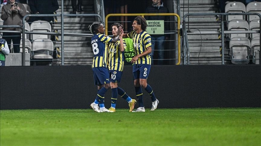 Arsenal ve Fenerbahçe, Avrupa Ligi gruplarını kazandı