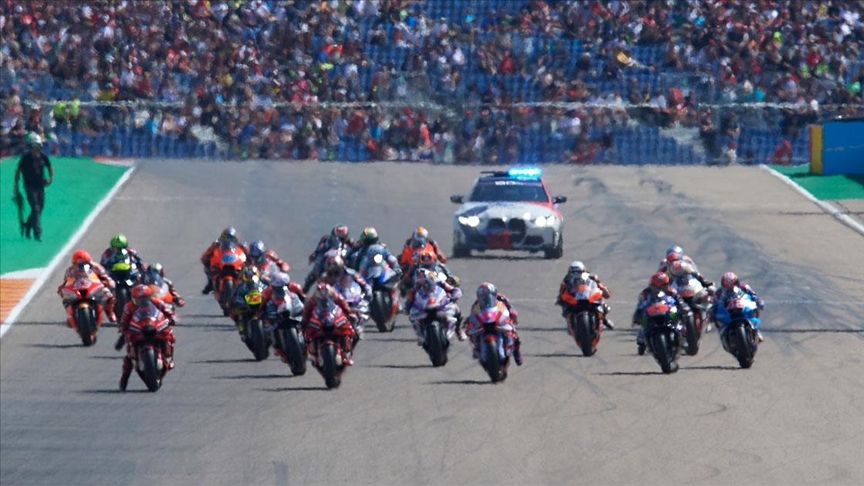 MotoGP'de şampiyon İspanya'da belli olacak
