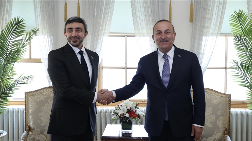 Foreign ministers discuss Türkiye-UAE ties, regional developments