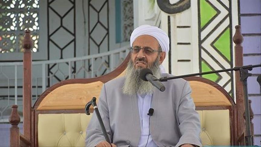 مولانا عبدالحمید: معترضان در خاش هدف مستقیم گلوله جنگی قرار گرفتهاند