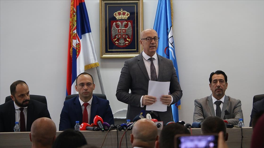 Kosovë, serbët vendosin të largohen nga Qeveria, Kuvendi dhe të gjitha institucionet në veri të vendit