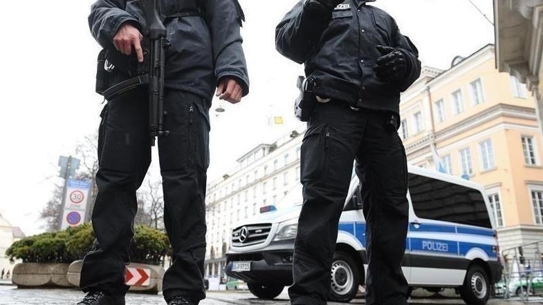 Berlin : 3 arrestations suite à une agression supposément liée à l'extrême droite