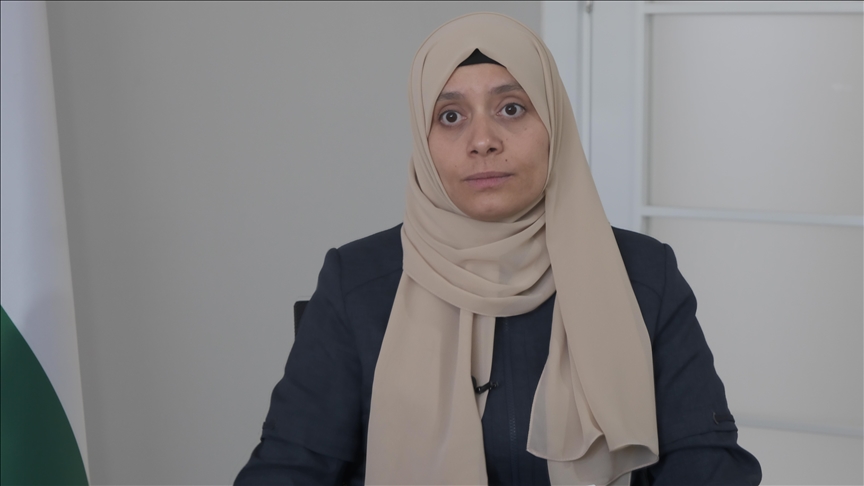 حكاية فلسطينية وضعت طفلها بسجن إسرائيلي وتداويه في تركيا (تقرير)