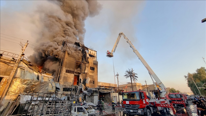 При пожаре на складе парфюмерии в Багдаде пострадали 32 человека