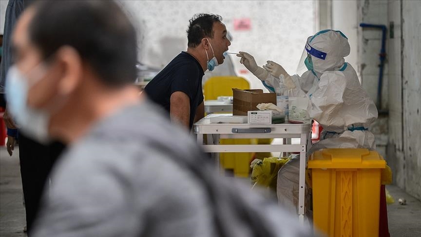 Qyteti Guangzhou i Kinës përballet me valën më të madhe epidemike në 3 vitet e fundit