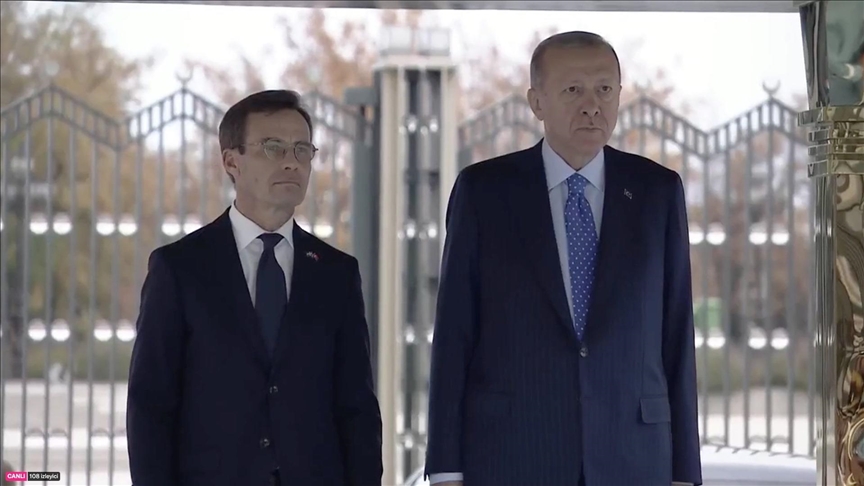 В Анкаре прошла церемония официальной встречи премьера Швеции