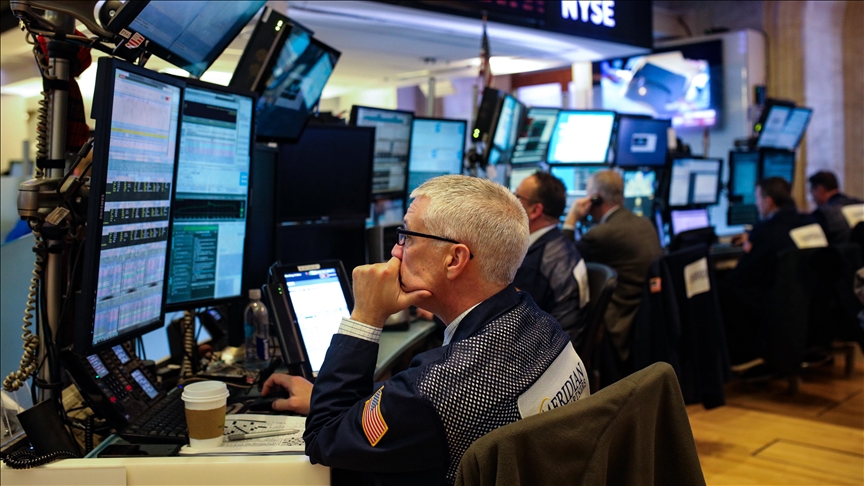US stocks open mixed on midterm elections day