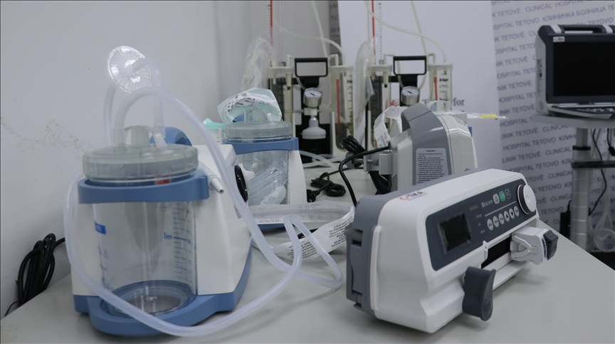 Турската агенција ТИКА донираше опрема за Клиничката болница во Тетово