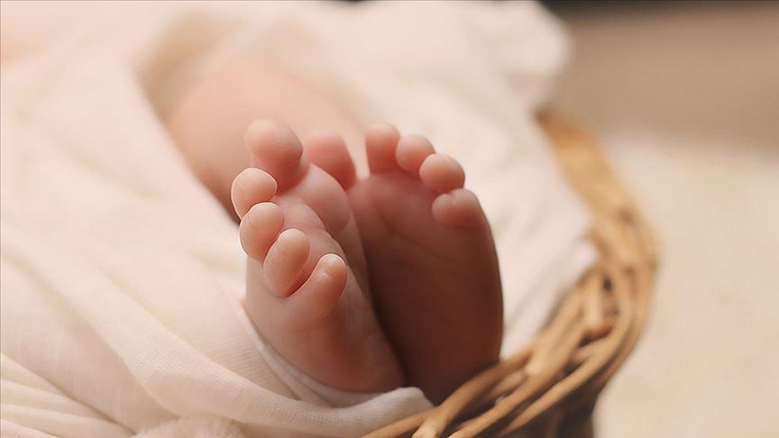 Dünyada ilk kez ölümcül genetik bir hastalığı olan bebek, ana rahminde tedavi edildi