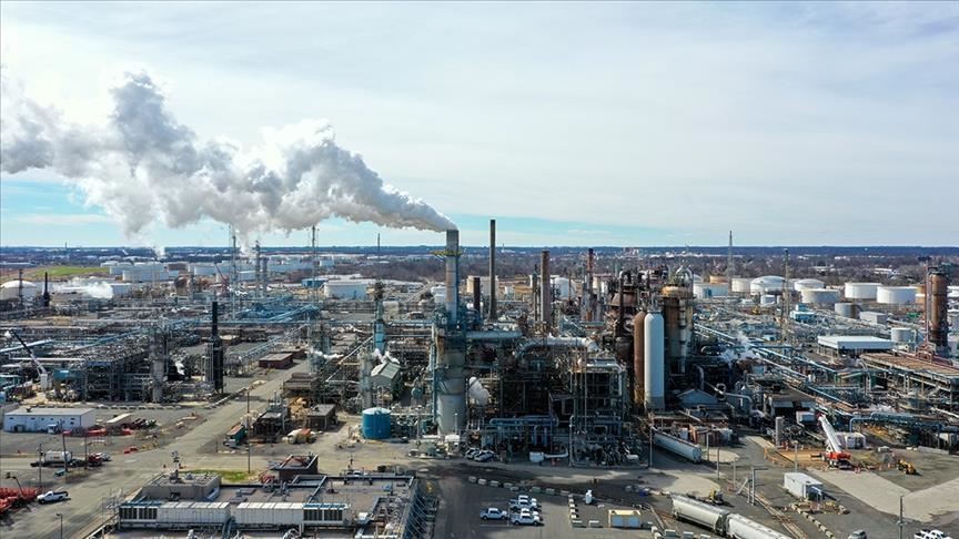 World’s biggest 14 emitters are all oil and gas fields, most located in US and Russia World’s biggest 14 emitters are all oil and gas fields, most located in US and Russia