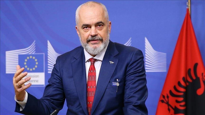 Forum de Paris pour la Paix: le Premier ministre albanais fait l'éloge de la Türkiye dans la crise de la Covid-19