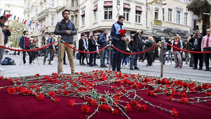 В Анкару продолжают поступать соболезнования в связи с терактом в Стамбуле
