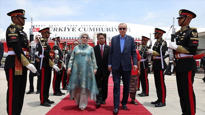 Президент Турции прибыл в Индонезию на саммит G20