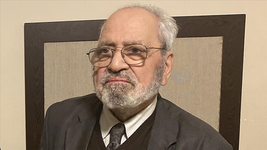 Sanatını inancıyla besleyen bir entelektüel: Sezai Karakoç