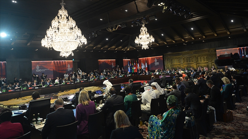 G20 Liderler Zirvesi, Rusya'nın Ukrayna'dan 'koşulsuz çekilmesinin' talep edilmesiyle sona erdi