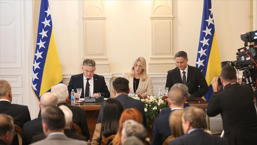 Članovi Predsjedništva BiH Željka Cvijanović, Željko Komšić i Denis Bećirović položili zakletvu