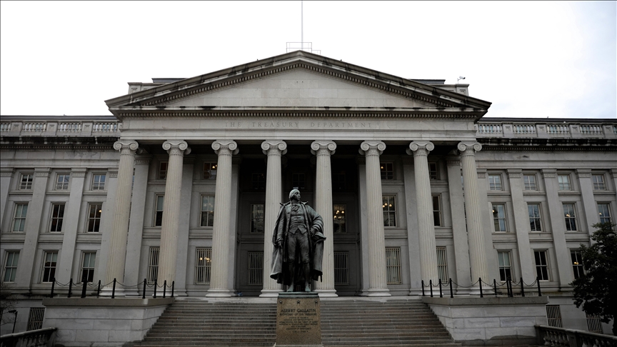 US Treasury chief urges more oversight of cryptocurrencies