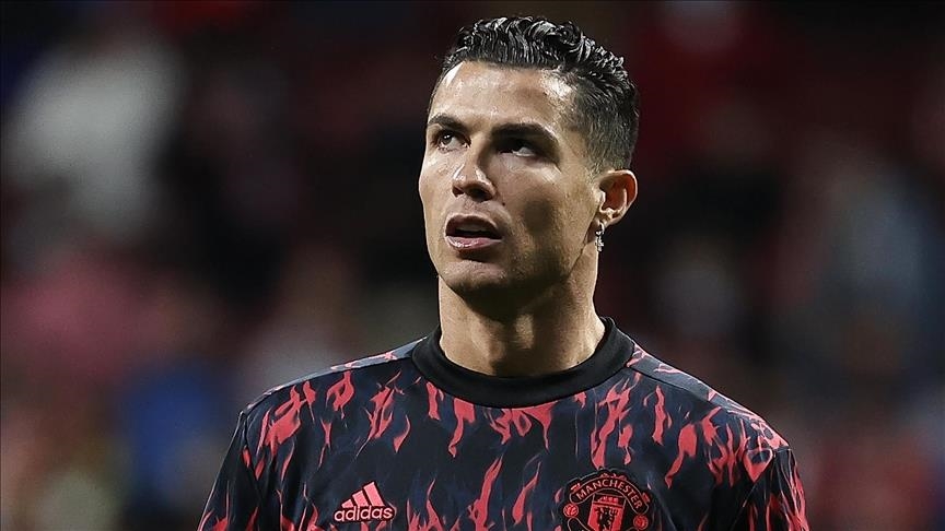 United removes Cristiano Ronaldo's poster from Old Trafford