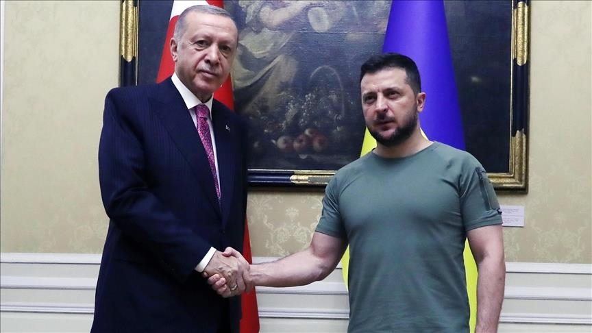 أردوغان يشكر زيلينسكي على موقفه البناء إزاء تمديد اتفاقية الحبوب
