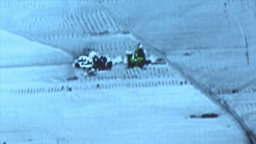 Turkish jets hit 89 PKK terrorist targets in Iraqi, Syrian border regions