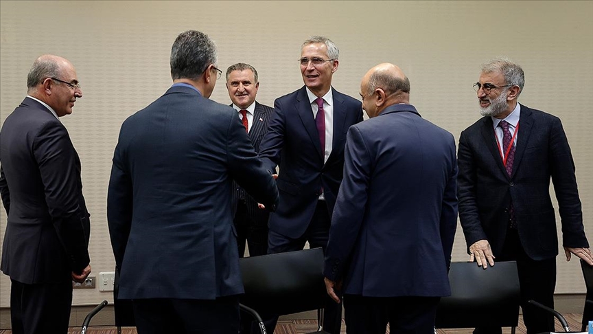 NATO Genel Sekreteri Stoltenberg, NATO Parlamenter Asamblesi Türk Grubu ile görüştü