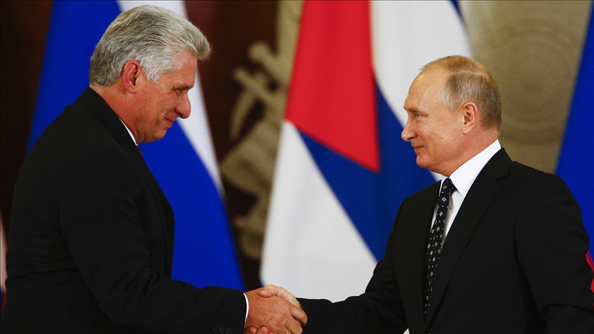 Russian, Cuban presidents meet in Moscow, decry 'unfair' sanctions
