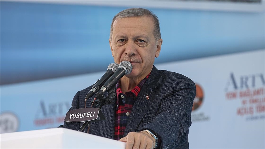 Cumhurbaşkanı Erdoğan: Yusufeli Barajı'nın üretim kapasitesi 2,5 milyon konutun enerji ihtiyacını karşılayacak düzeyde