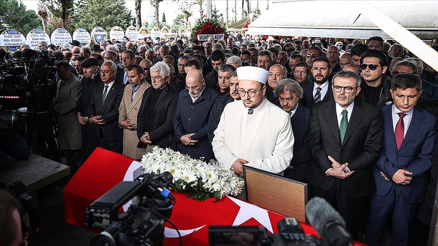 Hayatını kaybeden Hıncal Uluç, son yolculuğuna uğurlandı
