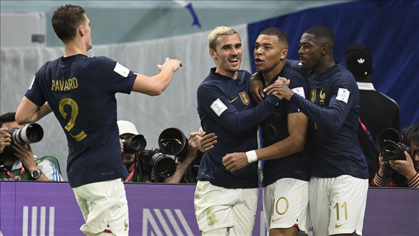كأس العالم.. فرنسا تستهل الدفاع عن لقبها برباعية ضد أستراليا
