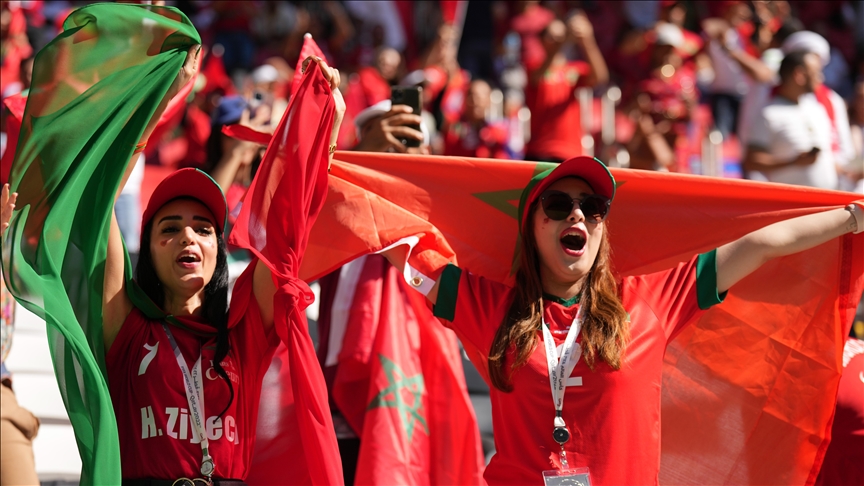 المغرب.. الجمهور يعيش على أعصابه خلال مباراة المنتخب مع كرواتيا